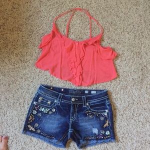 Top is Love Tree SZ. Med , MissMe shorts,W28
